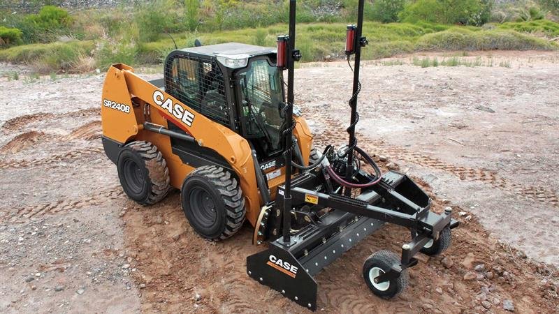 CASE LAUNCHES ALL-NEW B SERIES COMPACT TRACK LOADERS AND SKID STEERS